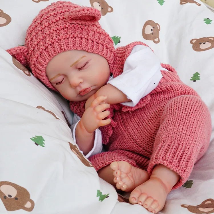 reborn baby dolls | realistic baby dolls | cute reborn dolls | bebe reborn | vinyl reborn dolls | baby dolls for girls | reborns for sale | fake baby | most important toys | changing diapers | nurturing | anxiety attacks | anxiety | dementia