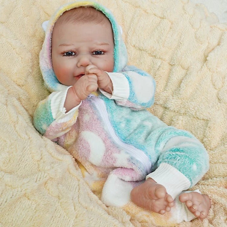 Dakota 18" Lifelike Reborn Baby Doll - chimidoll