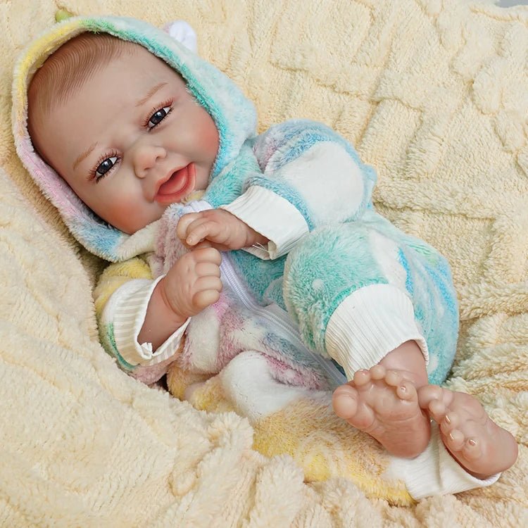 Dakota 18" Lifelike Reborn Baby Doll - chimidoll