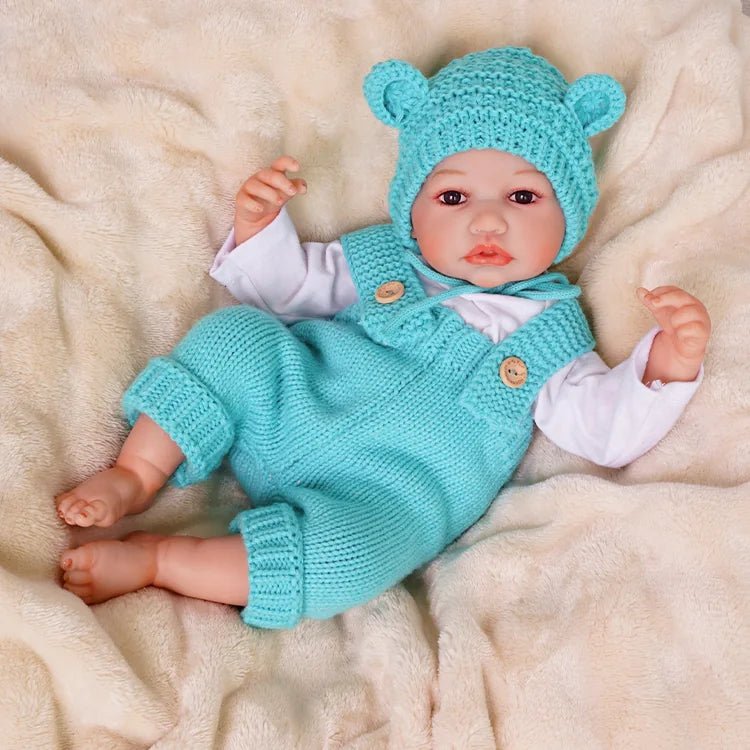 Avery - Lifelike Reborn Baby Doll (20") | Authentic Reborn beautiful reborn baby dolls | chimidoll