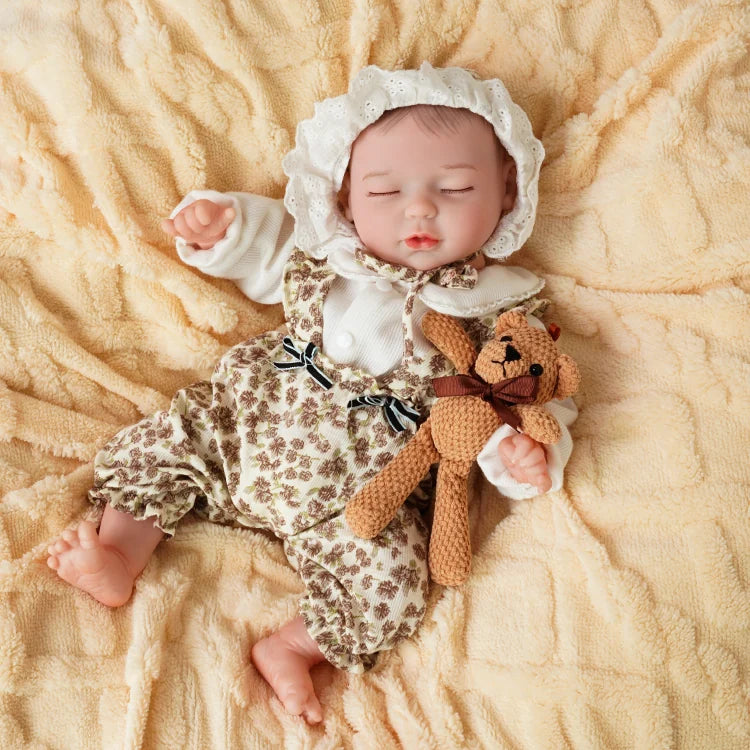 baby dolls | real baby dolls | newborn lifelike dolls | vinyl reborn dolls | true-to-life details | soft-touch feel | weighted for realism | beautifully crafted | perfect for collectors