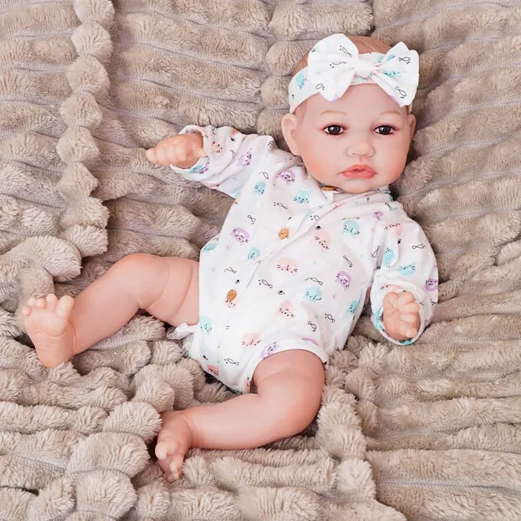 Olivia - Lifelike Reborn Baby Doll (18") by chimidoll