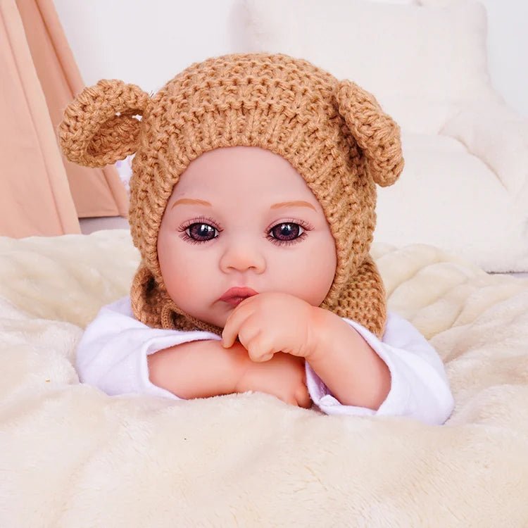 Skyler - Lifelike Reborn Baby Doll (20") by chimidoll