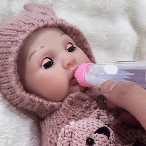 Interactive Baby Doll with Realistic Feeding & Facial Movements – chimidoll