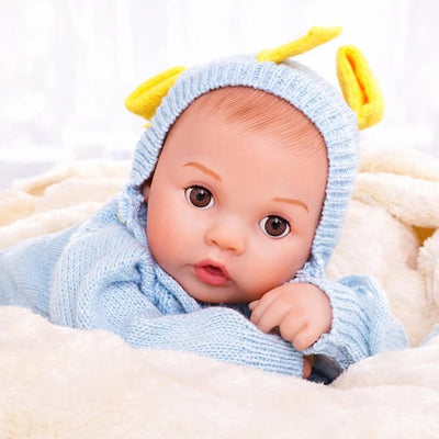 Interactive Baby Doll – Moves Face While Feeding - chimidoll