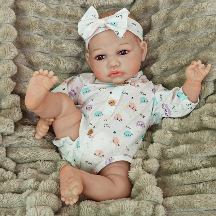 Olivia 18" Lifelike Reborn Baby Doll - chimidoll
